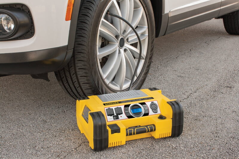 STANLEY 700A Instant/1400A Peak Professional Power Station w/Compressor and 500W Inverter - Image 2