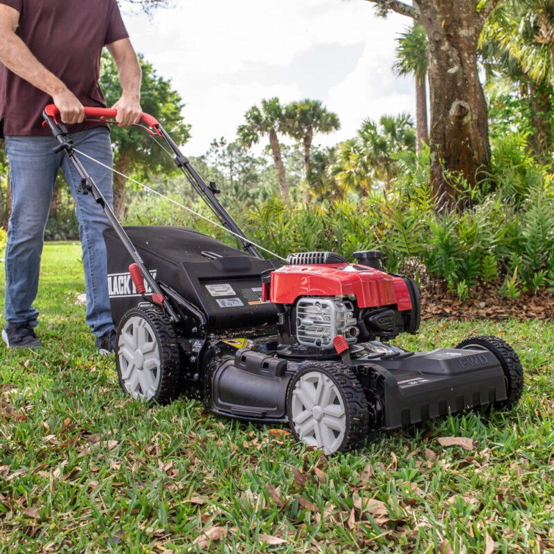 Black Max 21" Self-Propelled Walk-Behind Mower with 150cc 625 Series Briggs and Stratton Engine - Image 3