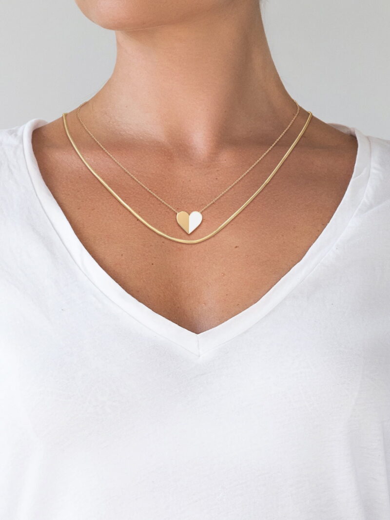 JS Jessica Simpson Women's Gold Plated Sterling Silver Heart and Snake Chain Necklace Set - Image 3