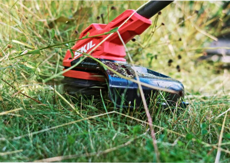 SKIL LT4823B-10 PWR CORE 20 20V 13'' Brushless String Trimmer w/ 4.0Ah Battery & Charger - Image 6