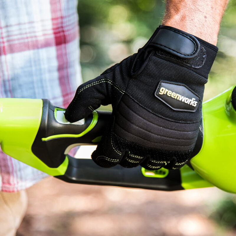 Greenworks 20” 40 V Battery-Powered Power Hedge Trimmer, 5/8-inch Cutting Capacity - Image 2